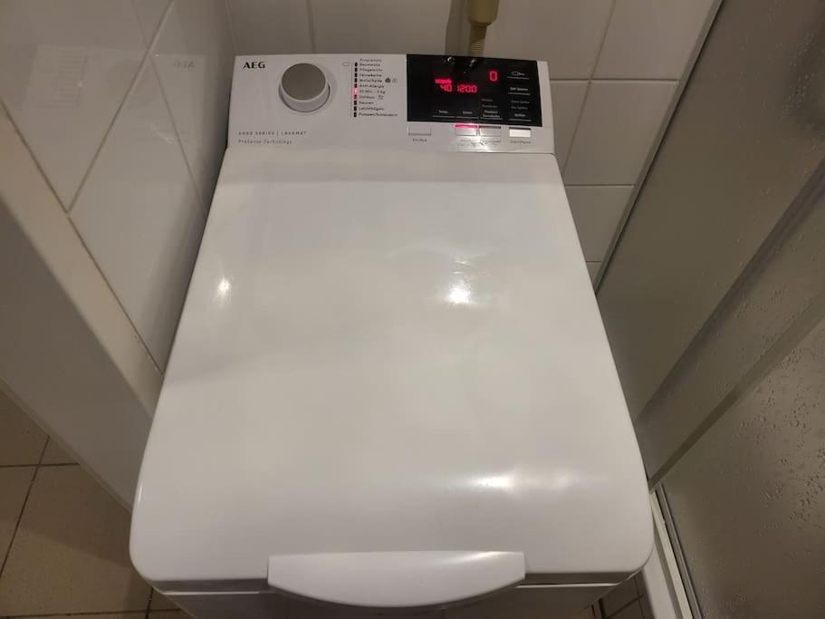 Exklusive Gartenwohnung Wina Bagian luar foto