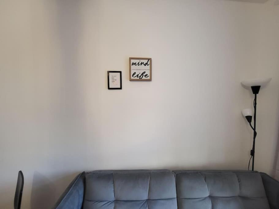 Exklusive Gartenwohnung Wina Bagian luar foto